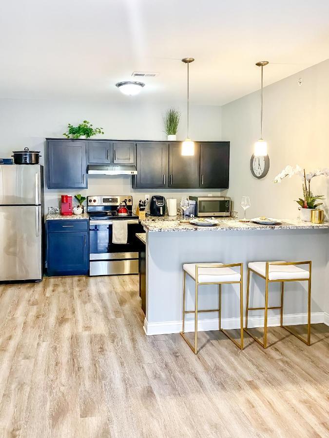 路易斯威尔Full Kitchen,King,W/D,Netflix,2 Smart Tvs,Parking公寓 外观 照片
